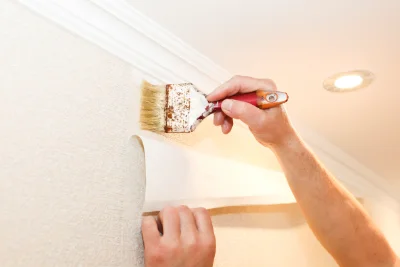 Pose de papier peint à Liettres — revêtements muraux et toiles de verre